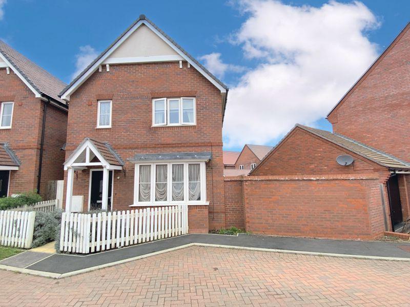 Morant Crescent, Boorley Green, SO32 2FY 3 bed detached house for sale