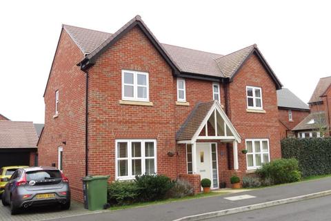 4 bedroom detached house for sale - Belfry Place, Shepshed, Leicestershire, LE12 9FP