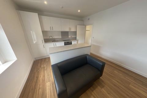 1 bedroom flat to rent - Lower Dock Street, Newport,