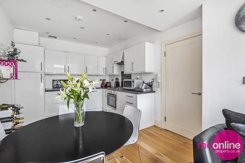 2 bedroom apartment for sale - QUEENS AVENUE, LONDON, N3