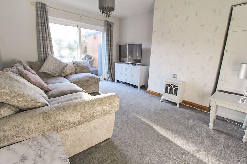 Peake Road, Walsall Wood 3 bed semidetached house £179,950