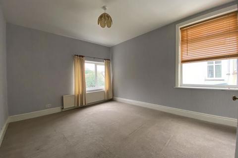 1 bedroom apartment to rent, Aughton Road, Southport PR8