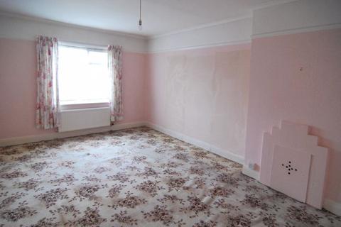 127 Longford Lane, Gloucester, GL2 9HD