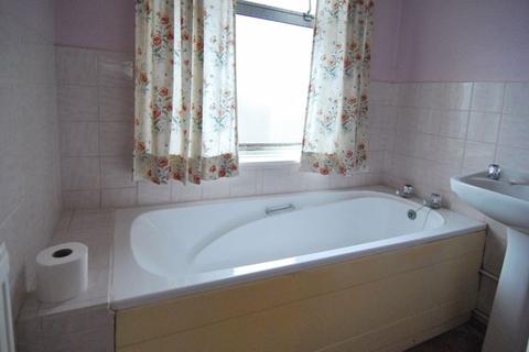 127 Longford Lane, Gloucester, GL2 9HD