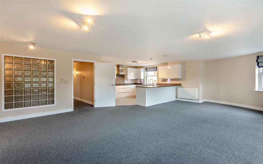 Kitchen/Lounge