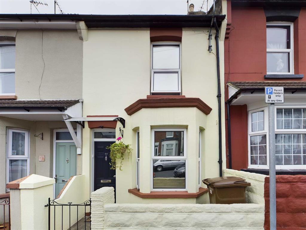 Baden Road, Gillingham 3 bed terraced house £230,000