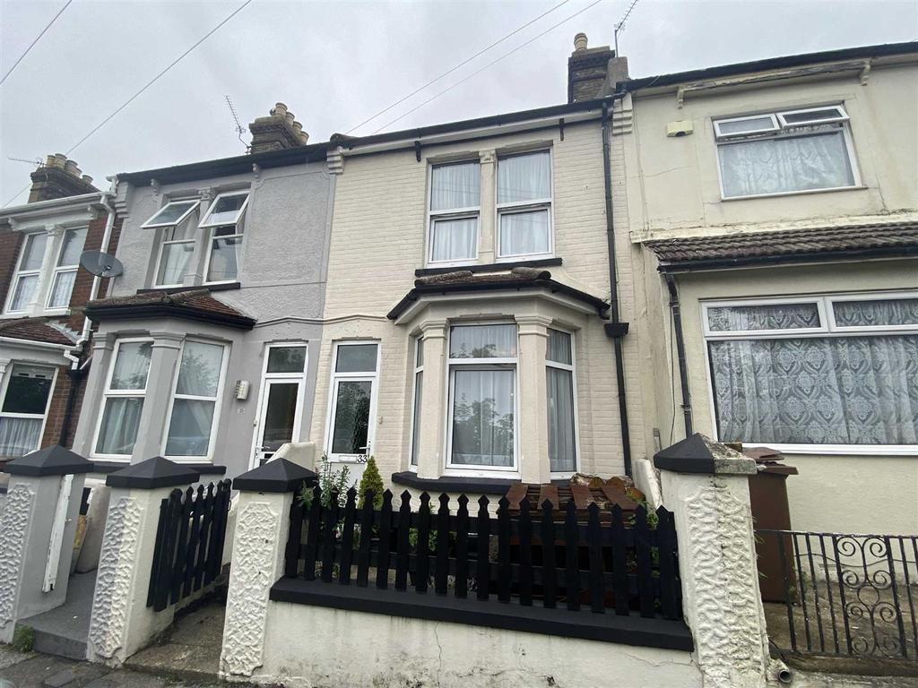 Imperial Road, Gillingham 2 bed terraced house £225,000