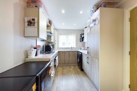 18 Choir Close, Wainscott, Rochester, ME3 8FQ