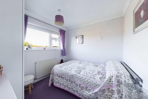 1 Duchess Close, Rochester, ME2 3TX