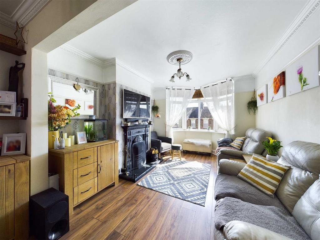 Jersey Road, Strood, Rochester 4 bed end of terrace house £350,000