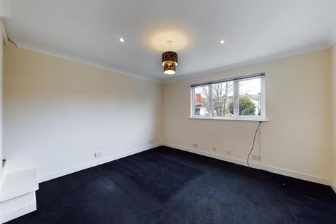 69 Montfort Road, Rochester, ME2 3EX