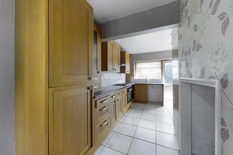 20 Clifton Close, Rochester, ME2 2HG
