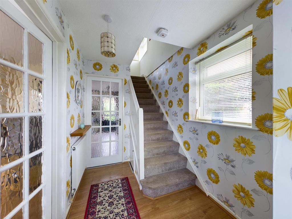 Knights Road, Hoo, Rochester 3 bed semidetached house £325,000