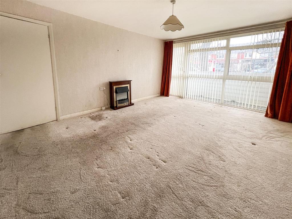 Redlands Lane, Fareham 1 bed apartment £150,000