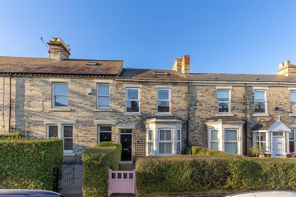 Hedley Street, Gosforth, Newcastle... 5 bed terraced house £360,000