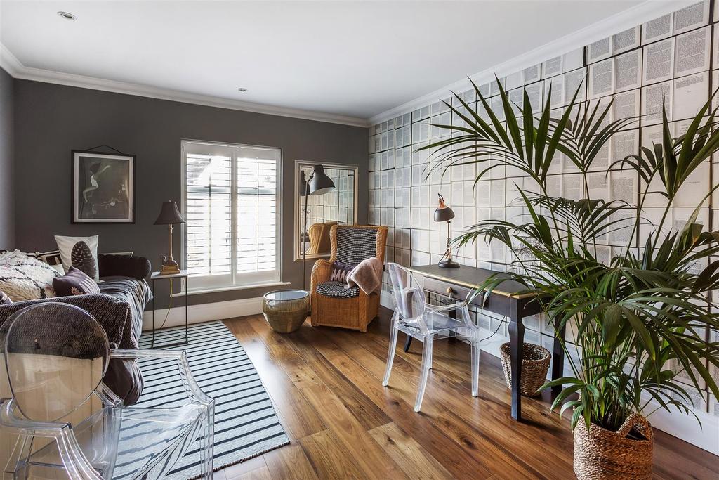 House. partnership Twickenham