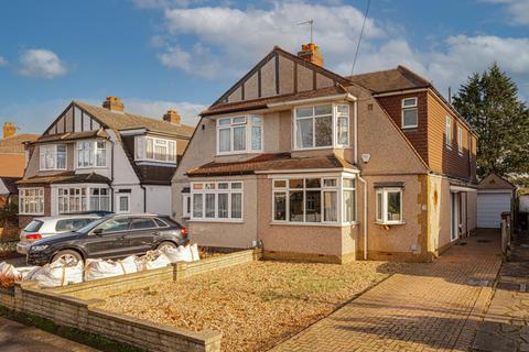 16 Clandon Close, Epsom, KT17 2NH