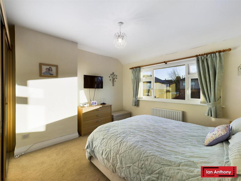 Main bedroom
