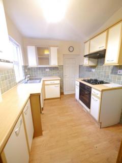 2 bedroom flat to rent, Willow Grove, Wallsend