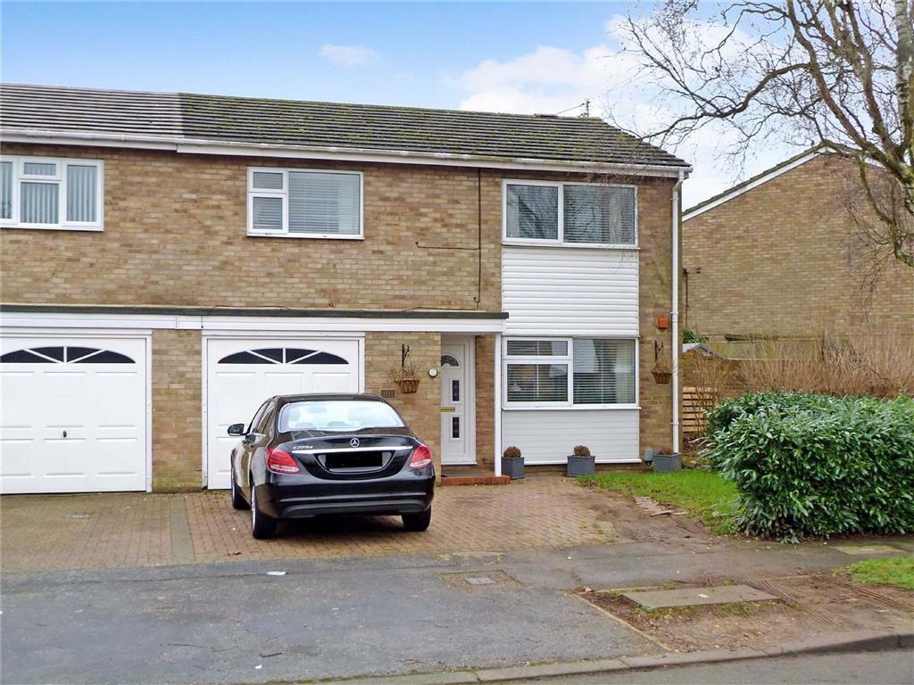 Bakers Grove, Welwyn Garden City 3 bed end of terrace house £475,000