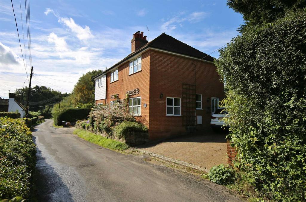 Ivy Hatch, Sevenoaks 3 bed semidetached house £600,000