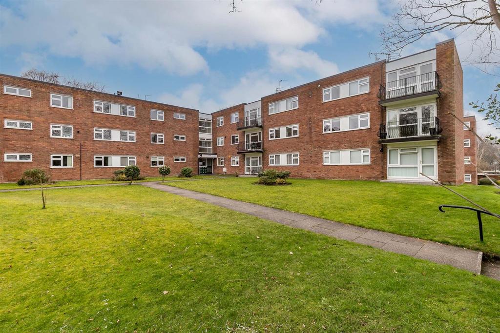 Townfield Gardens, Townfield Road, Altrincham 2 bed apartment £220,000
