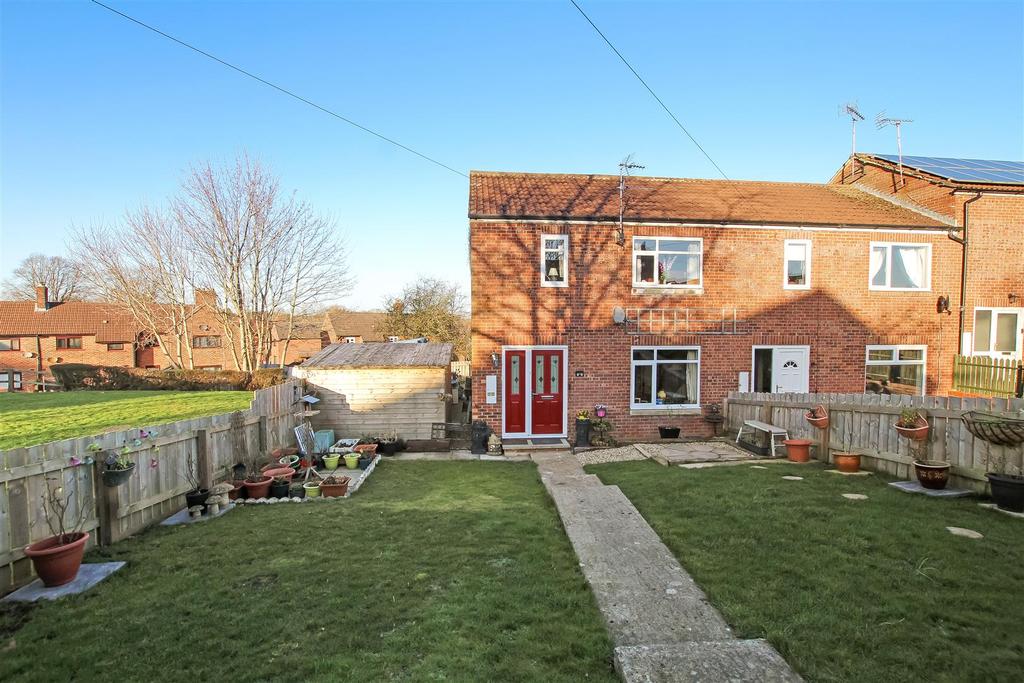 Scotton Gardens, Catterick Garrison 3 bed terraced house £155,000