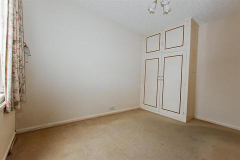 7 Beech Lawn, Anlaby, Hull, HU10 7BN