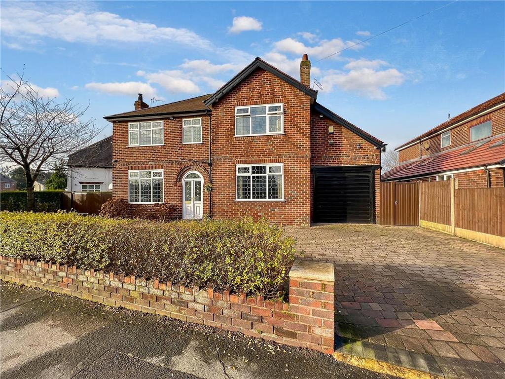 Thorley Lane, Timperley, Altrincham 4 bed detached house £735,000