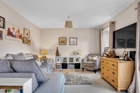 9 Meadow Drive, Malton, YO17 7PH