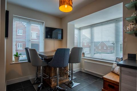 9 Meadow Drive, Malton, YO17 7PH