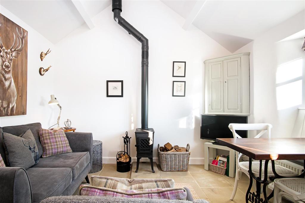 Kitchen/living area