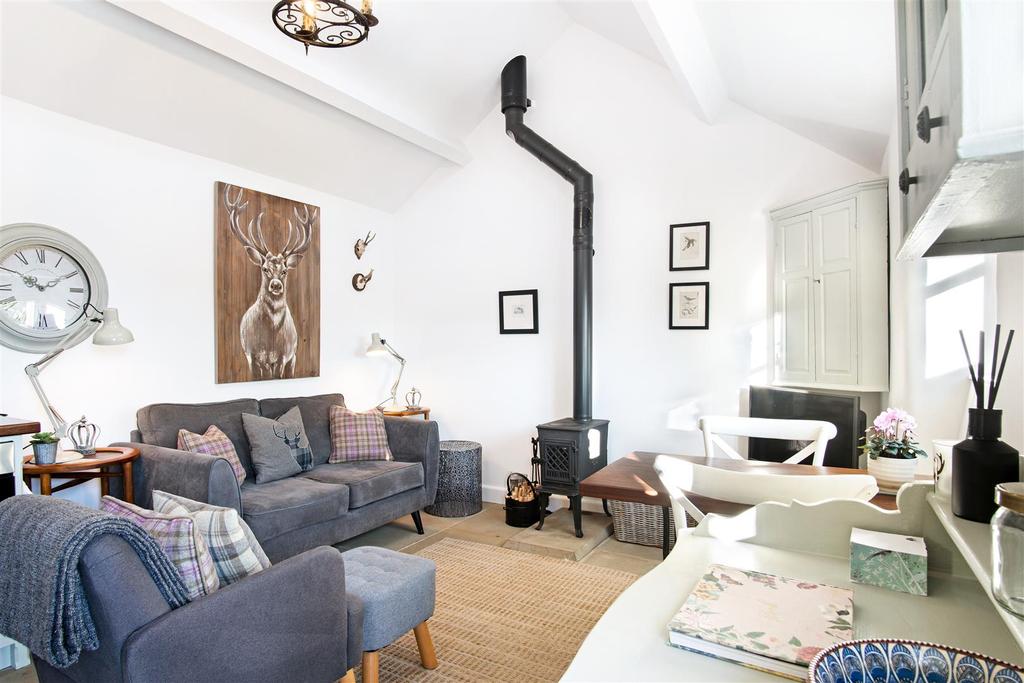 Kitchen/living area