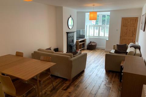 Woodland Cottage Common Road, Flackwell Heath, High Wycombe, HP10 9NS