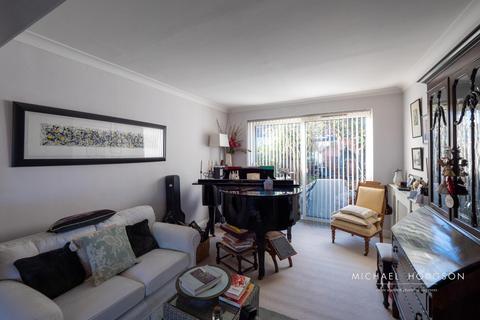 58 Highside Drive, Sunderland, SR3 1UL