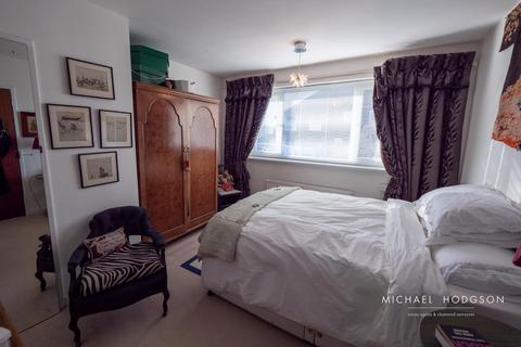 58 Highside Drive, Sunderland, SR3 1UL