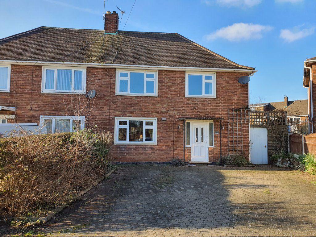 Archer Road, Stapleford. NG9 7EP 3 bed semidetached house £895 pcm