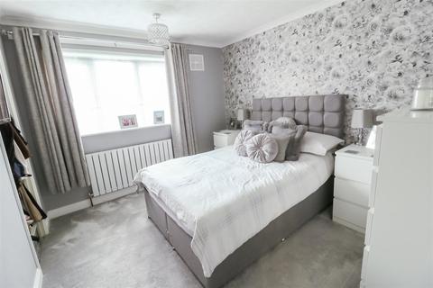 41 Harefield, Harlow, CM20 3EG