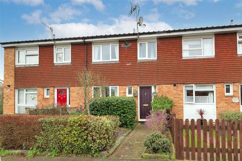 10 Fuggles Close, Paddock Wood, Tonbridge, TN12 6EH