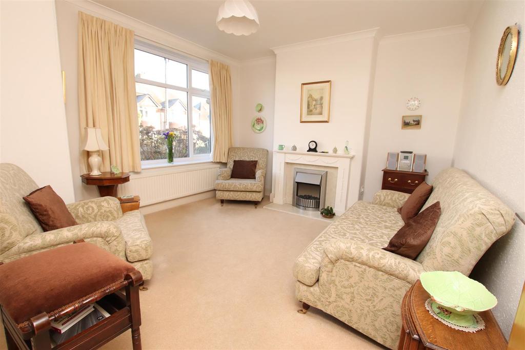 Living Room.JPG