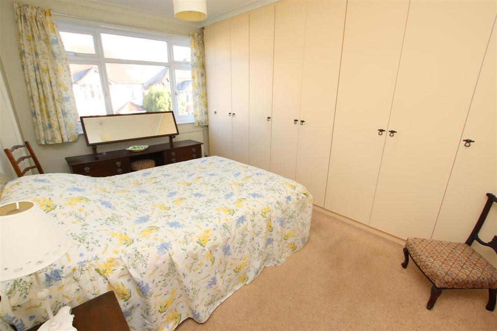 Bedroom 1.JPG