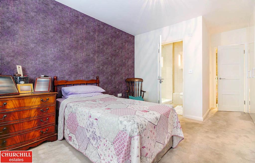 Bed1.jpg