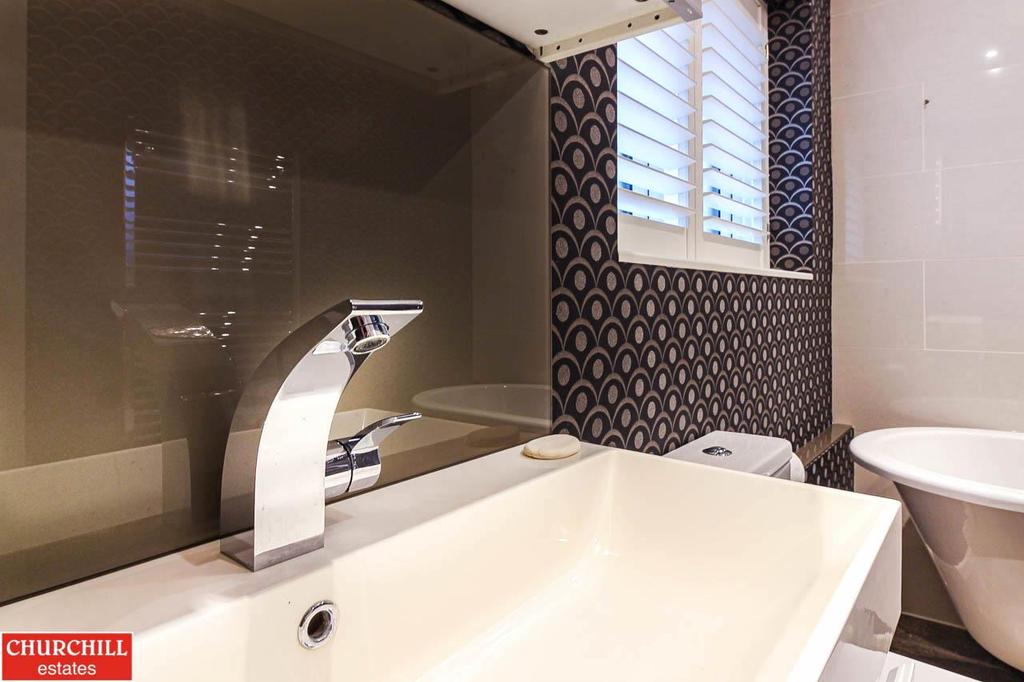 Bathroomfeature.jpg
