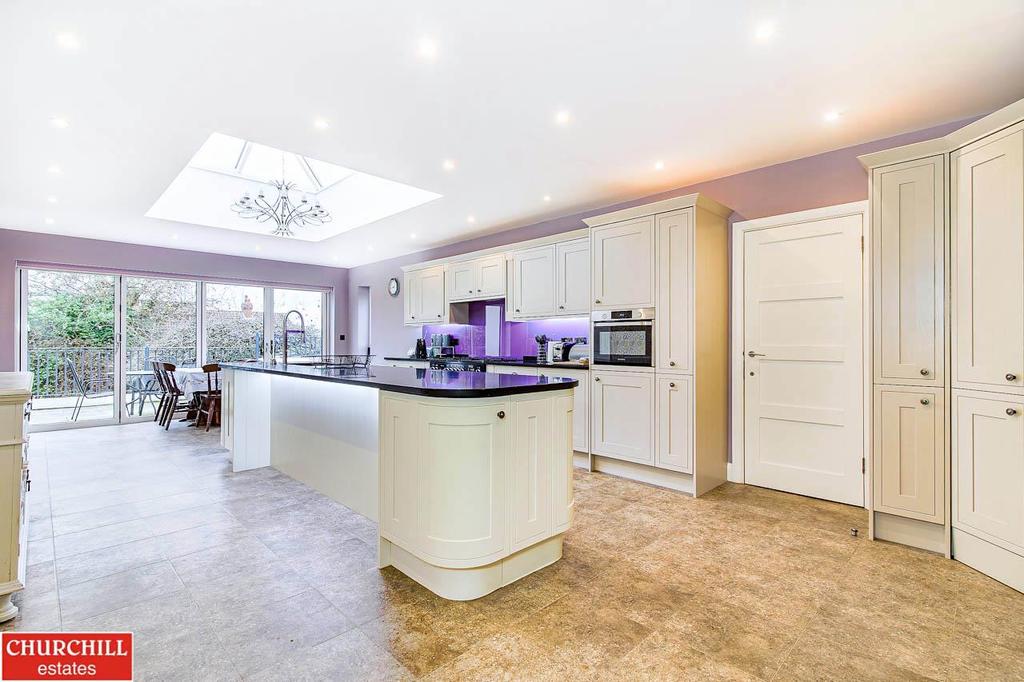 Kitchen.jpg