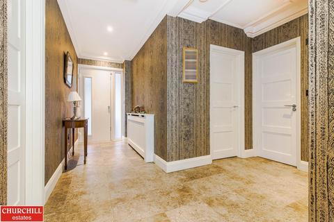 9 Homefield Close, Epping, CM16 4RB