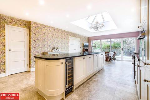 9 Homefield Close, Epping, CM16 4RB