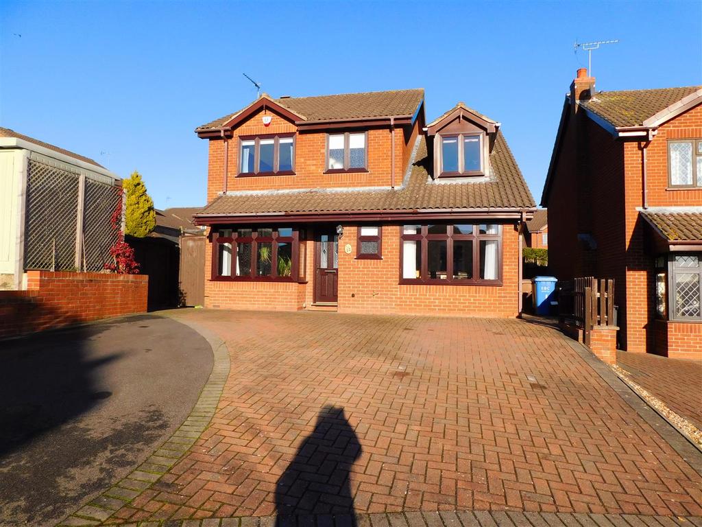 Glendon Street, Stanley Common, Stanley Common 4 bed detached house £