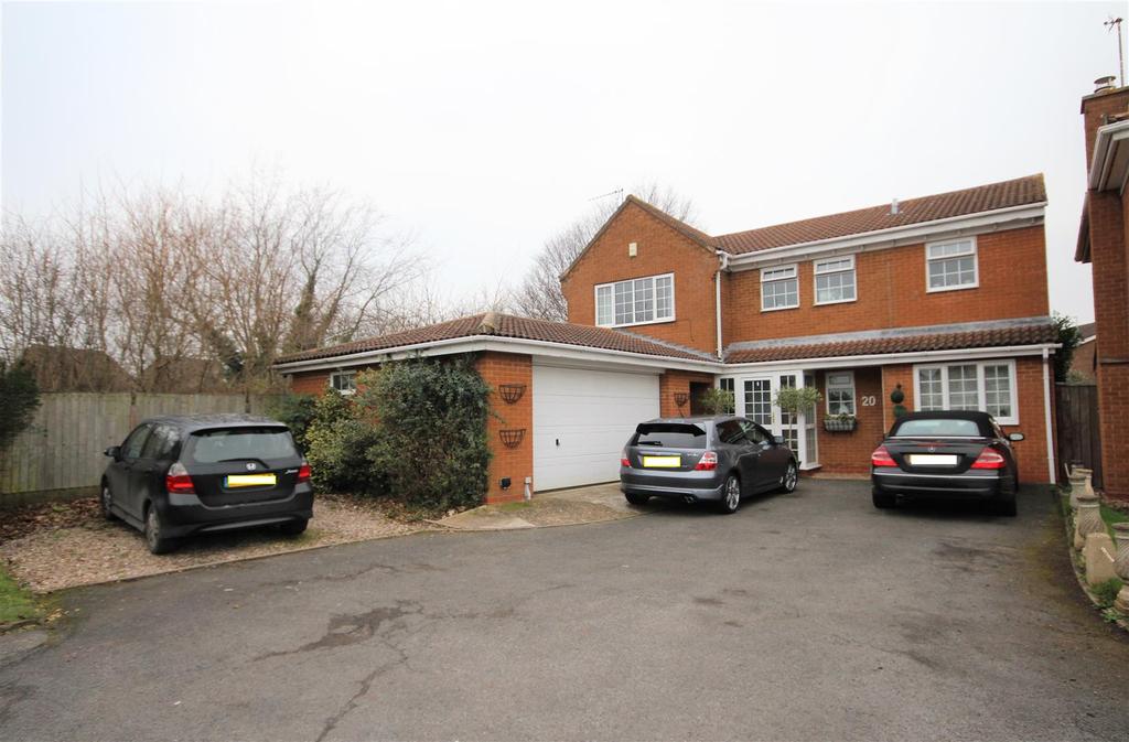 Holsworthy Close, Nuneaton 4 bed detached house £440,000