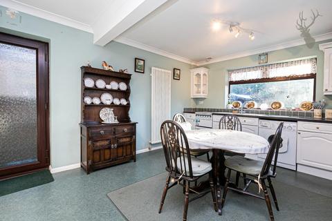 22 Hornbeam Road, Theydon Bois, Epping, CM16 7JX