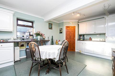 22 Hornbeam Road, Theydon Bois, Epping, CM16 7JX